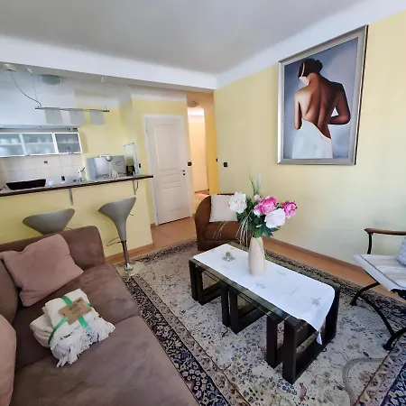 Apartment Comfortable In Cannes