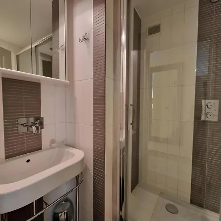 Apartment Comfortable In *