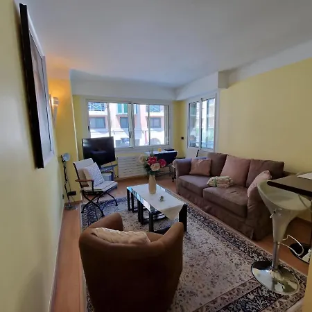 Apartment Comfortable In Cannes